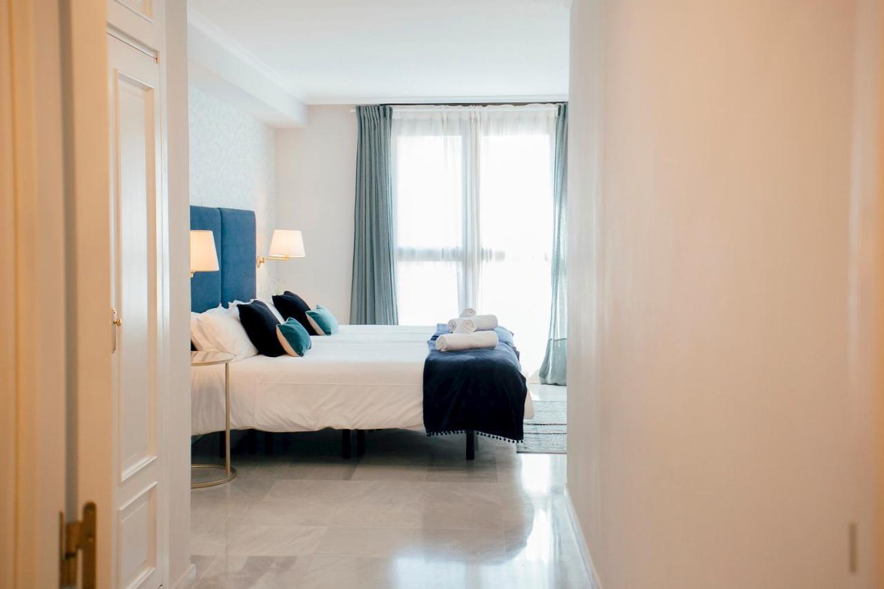 Minty Stay - 3Bd Cathedral Севилья Экстерьер фото