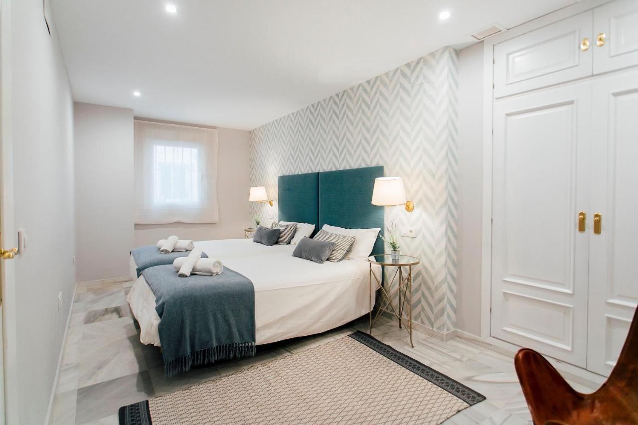 Minty Stay - 3Bd Cathedral Севилья Экстерьер фото